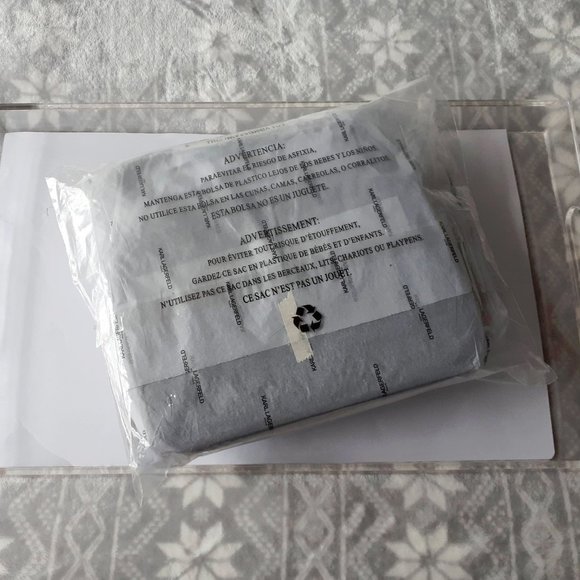 NWT Karl Lagerfeld black sequin crossbody handbag - Picture 8 of 11